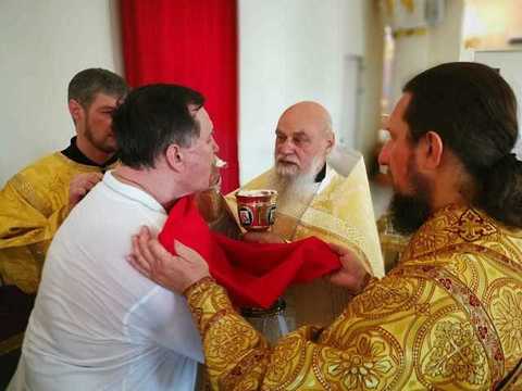 Атаман Камшилов с казаками был на службе в Соборном Храме святого благоверного князя Игоря Черниговского в подворье Патриарха Московского и Всея Руси в Переделкино