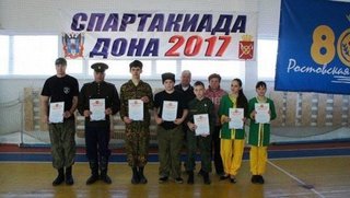 В Ростове прошли соревнования по фланкировке казачьей шашкой