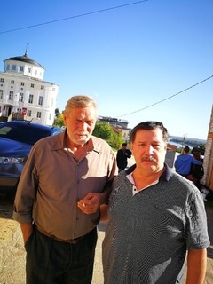 Встретились два друга казака в городе Касимове
