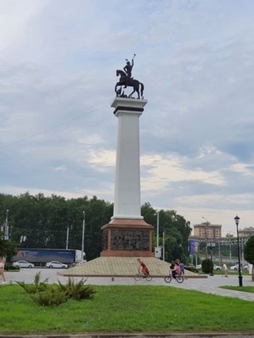 06.05.2006 г. 15 лет назад в Рязани состоялось открытие памятника СВЯТОМУ ГЕОРГИЮ ПОБЕДОНОСЦУ работы скульптора Вячеслава Клыкова