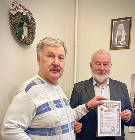 Верховный атаман СКВРиЗ Валерий Васильевич Камшилов лично поздравил с юбилеем председателя «Русского Собрания» Анатолия Дмитриевича Степанова