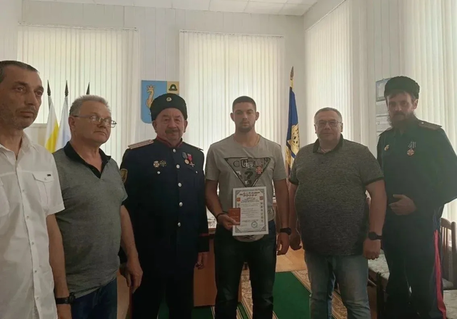 Героически погиб в бою казачий сотник Денис Денискин, племянник Верховного Атамана СКВРЗ Валерия Камшилова.