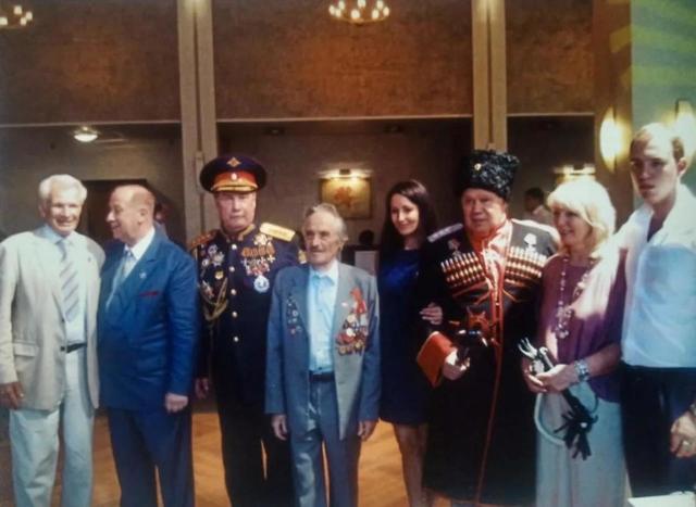7 июля 2026 года Верховный атаман Камшилов В.В. и казаки стали участниками церемонии памяти Виктора Петровича Агеева